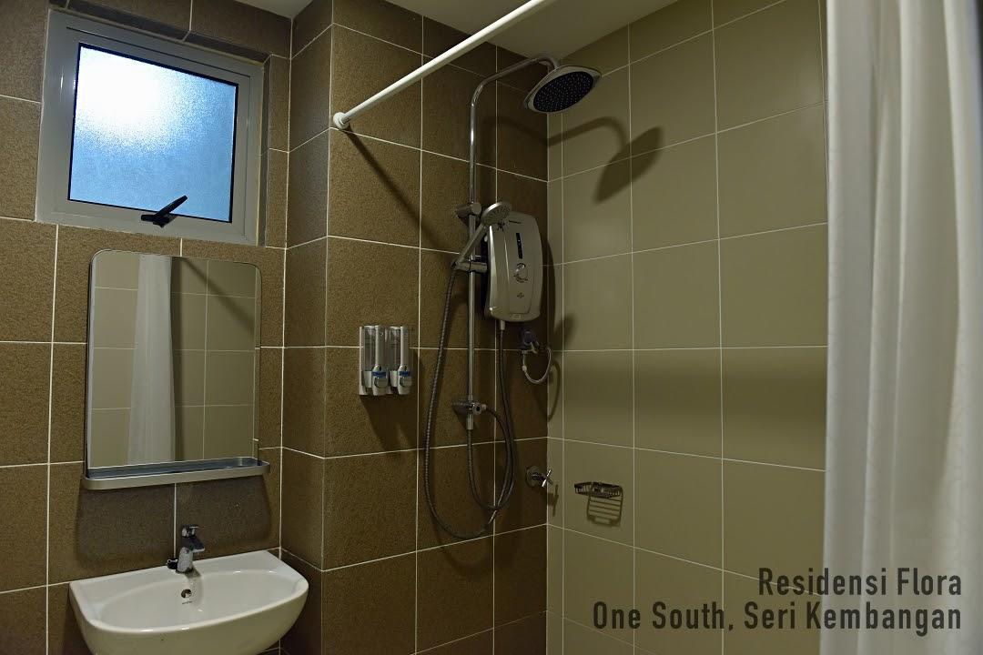 Residensi Flora Apartment Seri Kembangan Exterior photo